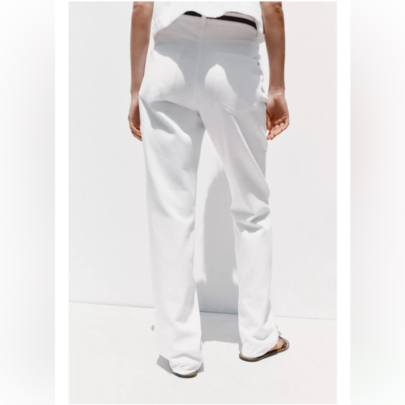 90s High-Waisted Straight Jeans with Belt, White, Zara, NWT - Picture 3 of 11